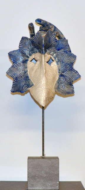 Colja de Roo + Vogelmasker, raku, wit/blauw
